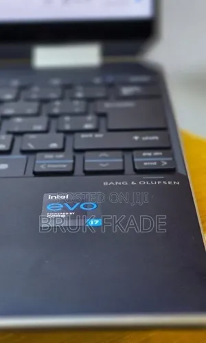 New Laptop HP Spectre 14 16GB Intel Core i7 SSD 512GB