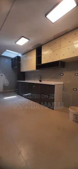 6bdrm House in G+, Bole for sale