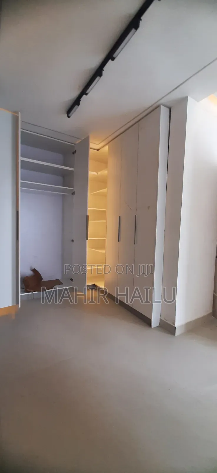 6bdrm House in G+, Bole for sale