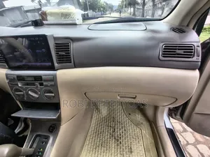 Toyota Corolla 2007 Brown