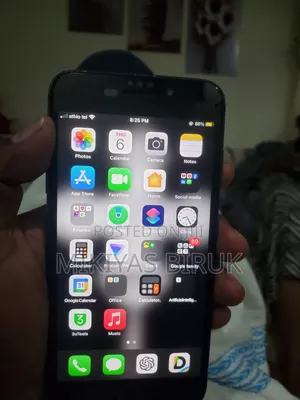 Apple iPhone 8 Plus 64 GB Black