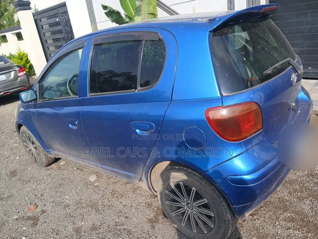 Toyota Vitz 2001 Blue