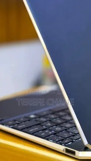 New Laptop HP Spectre 14 16GB Intel Core i7 SSD 512GB