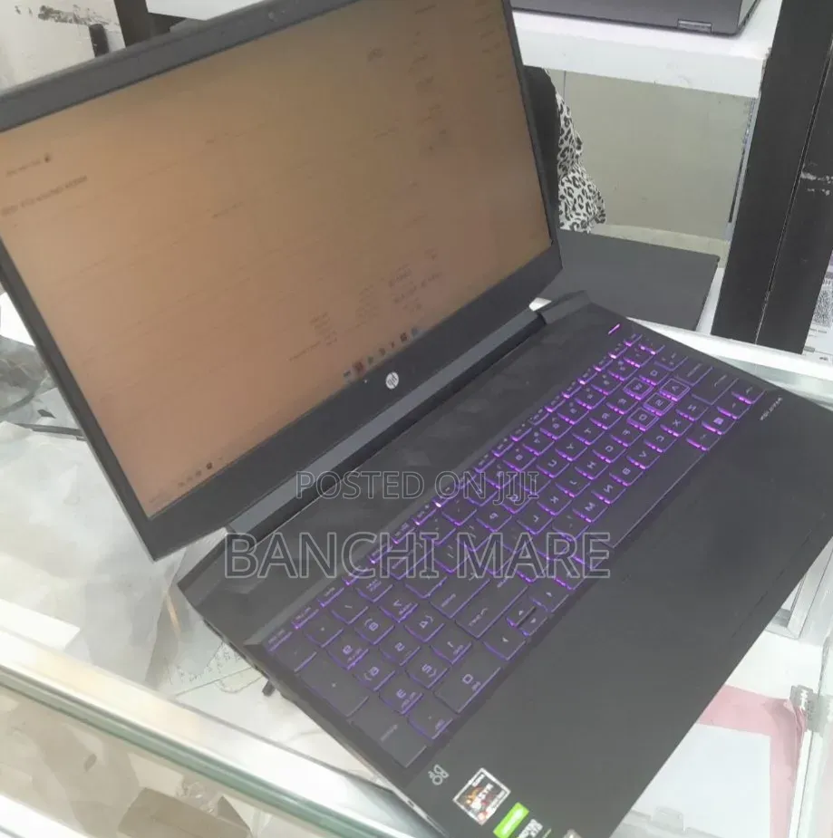 New Laptop HP Pavilion 15 16GB AMD Ryzen 5 SSD 512GB