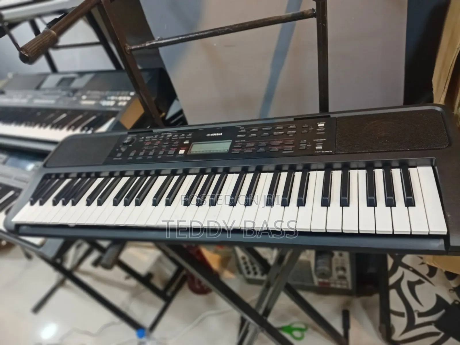 Yamaha 383