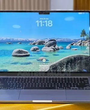 New Laptop Apple MacBook Air 2022 M2 8GB Apple M2 SSD 256GB