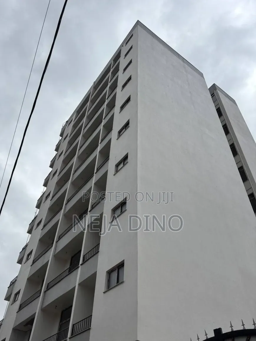 3bdrm Apartment in Tre, Arada for sale