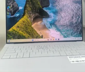 New Laptop Dell XPS 15 32GB Intel Core Ultra 7 SSD 512GB