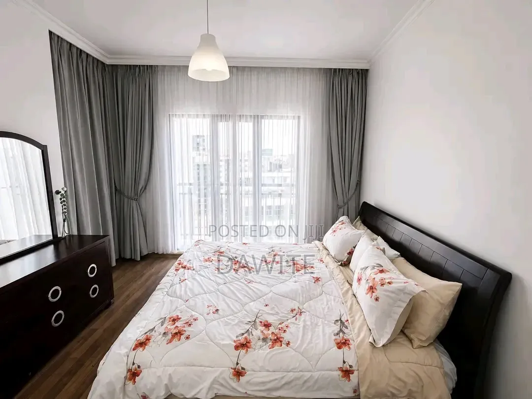 Furnished 3bdrm Apartment in የግል አፓርተማ, Bole for sale