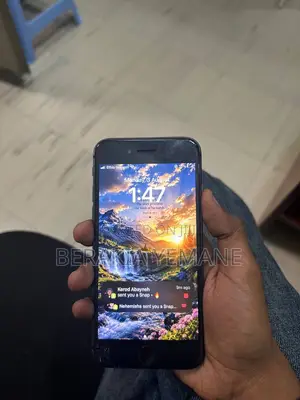 Apple iPhone 8 64 GB Black