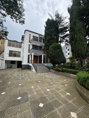 8bdrm House in British Embassy , Yeka for rent