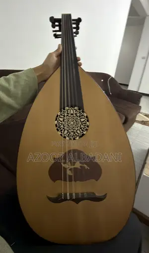 Arabic Lute (Oud ). عود