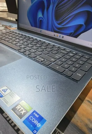 New Laptop Dell Inspiron 15 16GB Intel Core i7 SSD 512GB