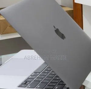 New Laptop Apple MacBook Pro 2019 16GB Intel Core i7 SSD 512GB