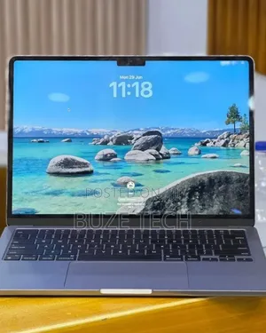 New Laptop Apple MacBook Air 2022 M2 8GB Apple M2 SSD 256GB