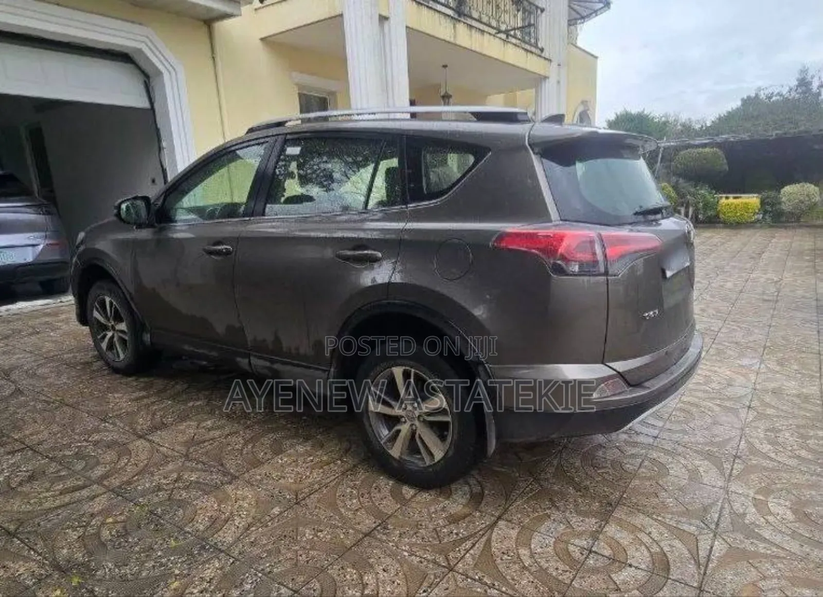 Toyota RAV4 2017 Gray