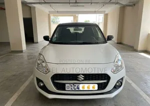 Suzuki Swift 2022 White