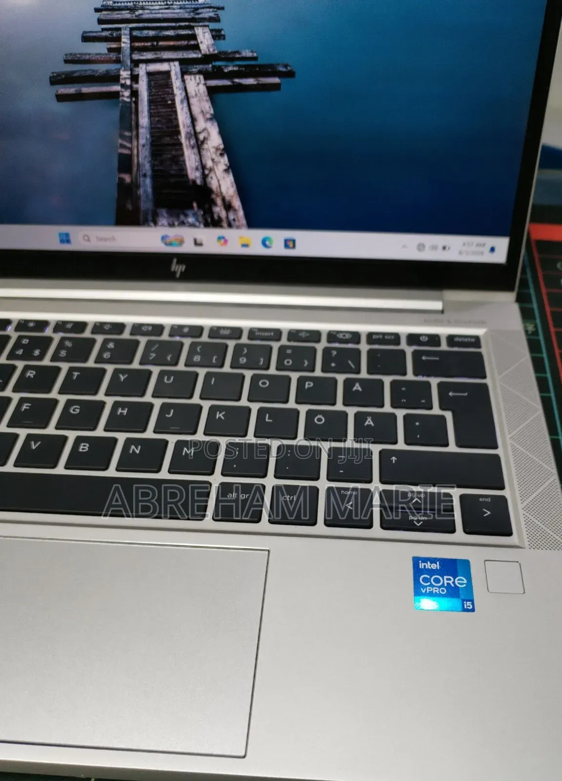 New Laptop HP EliteBook 830 G8 16GB Intel Core i5 SSD 512GB