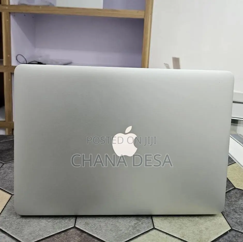 New Laptop Apple MacBook Air 2017 8GB Intel Core i5 SSD 256GB