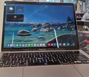 New Laptop Apple MacBook Air 2020 M1 16GB Intel Core i7 SSD 256GB