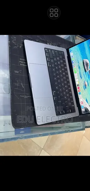 New Laptop Apple MacBook Pro 2021 M1 16GB Apple M1 Pro SSD 512GB