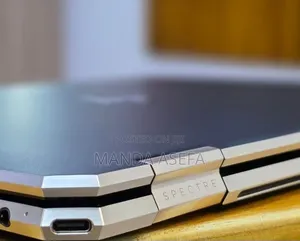New Laptop HP Spectre 16GB Intel Core i7 SSD 512GB
