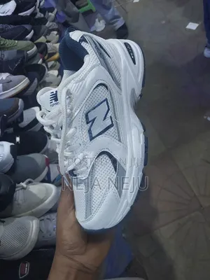 Newbalance530