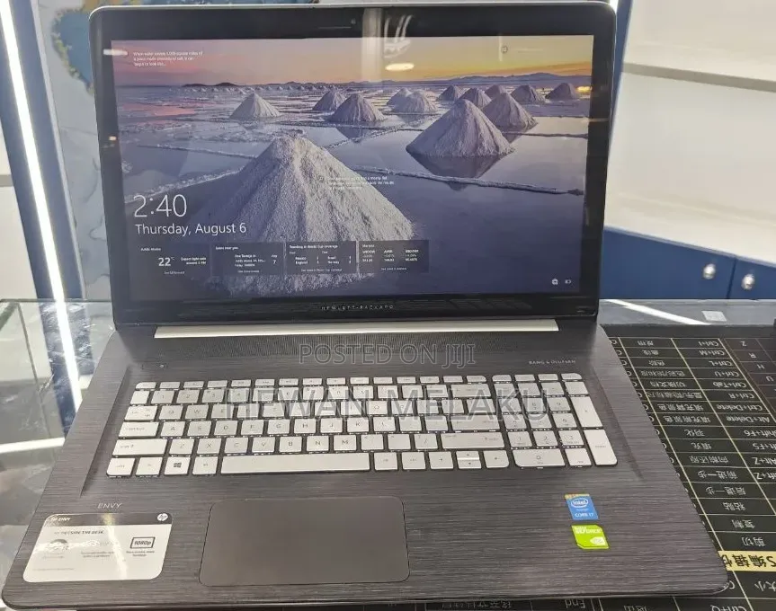 New Laptop HP Envy 17 16GB Intel Core i7 HDD 1T