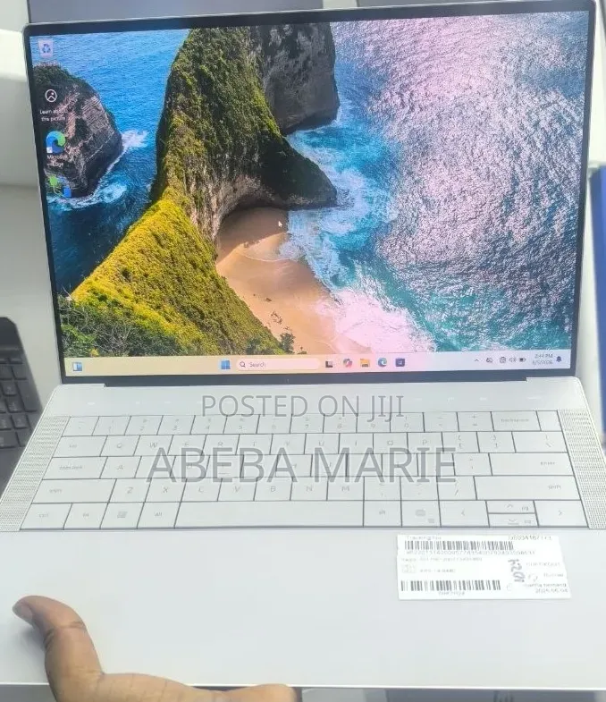 New Laptop Dell XPS 13 16GB Intel Core Ultra 7 SSD 512GB