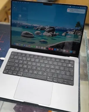 New Laptop Apple MacBook Pro 2021 M1 16GB Apple M1 Pro SSD 512GB