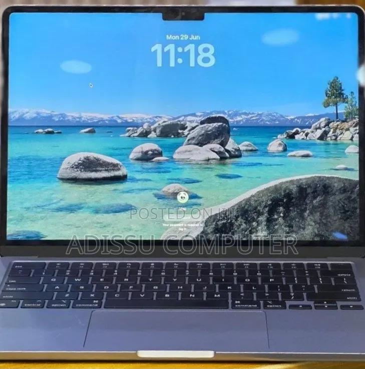 New Laptop Apple MacBook Air 2022 M2 8GB Apple M2 SSD 256GB