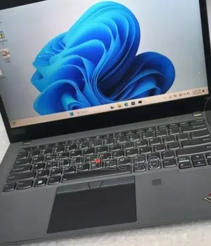 New Laptop Lenovo ThinkPad T14 16GB Intel Core i5 SSD 512GB