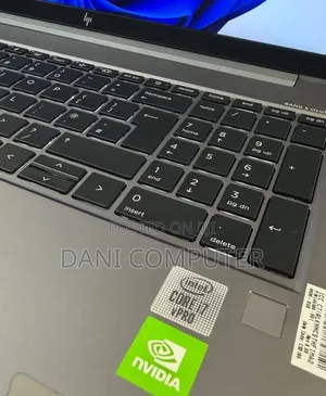 New Laptop HP ZBook 15 16GB Intel Core i7 SSD 512GB