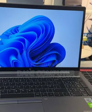 New Laptop HP ZBook 15 16GB Intel Core i7 SSD 512GB