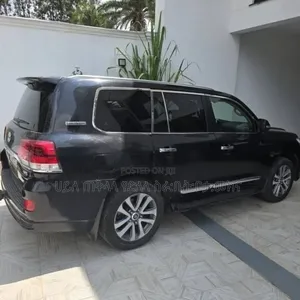 Toyota Land Cruiser 2020 Matt Black