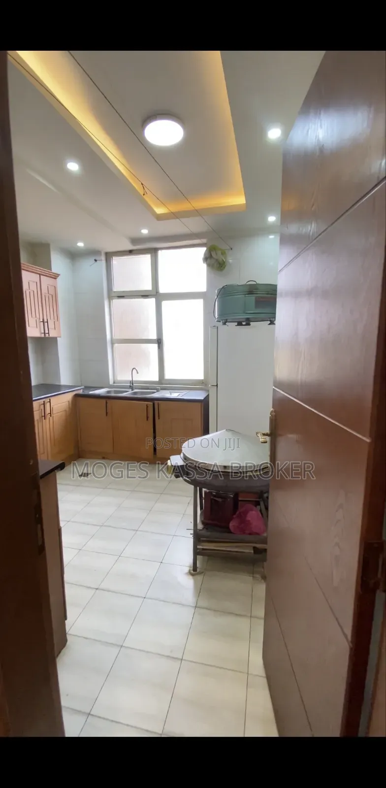 3bdrm Condo in አያት 49 የሚሸጥ 40/60 ባለ, Yeka for sale