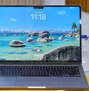 New Laptop Apple MacBook Air 2022 M2 8GB Apple M2 SSD 256GB