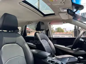 Hyundai H200 2016 Gray
