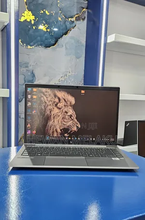 New Laptop HP ZBook Firefly 14 G7 16GB Intel Core i7 SSD 512GB