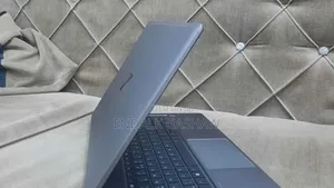 New Laptop HP ZBook Power G9 i7 16GB Intel Core i7 SSD 1T
