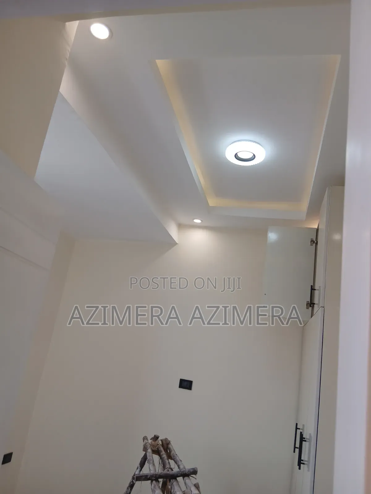 Furnished 2bdrm Condo in 40/60 በሻሌ ኮንደምኔም, Yeka for sale