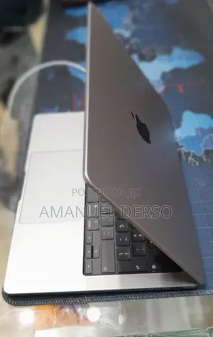 New Laptop Apple MacBook Pro 2021 M1 16GB Apple M1 Pro SSD 512GB