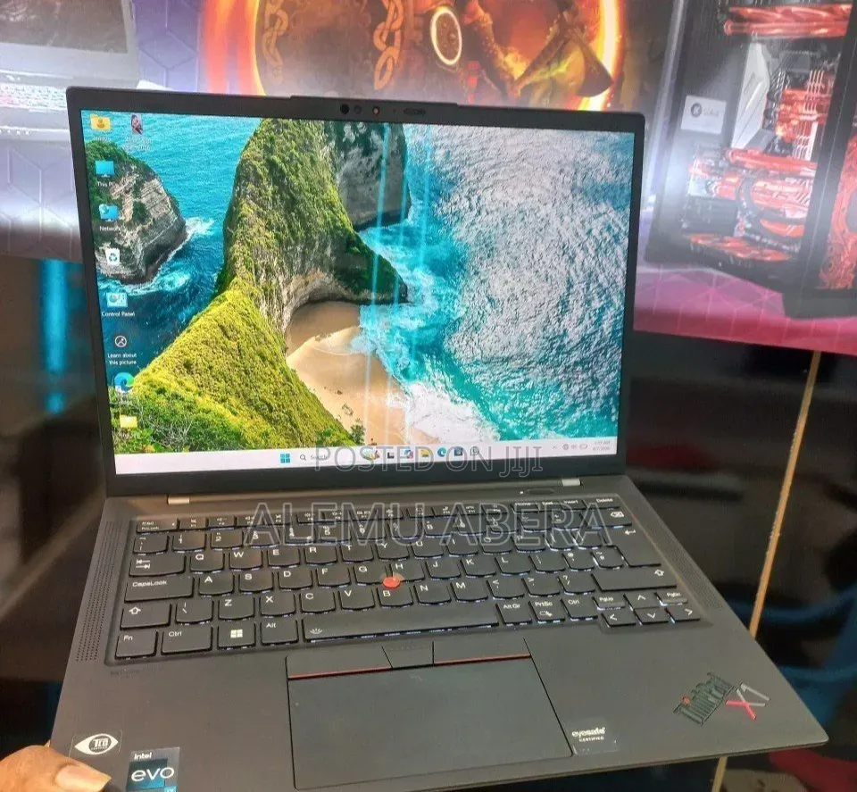 New Laptop Lenovo ThinkPad X1 Carbon 16GB Intel Core i7 SSD 512GB