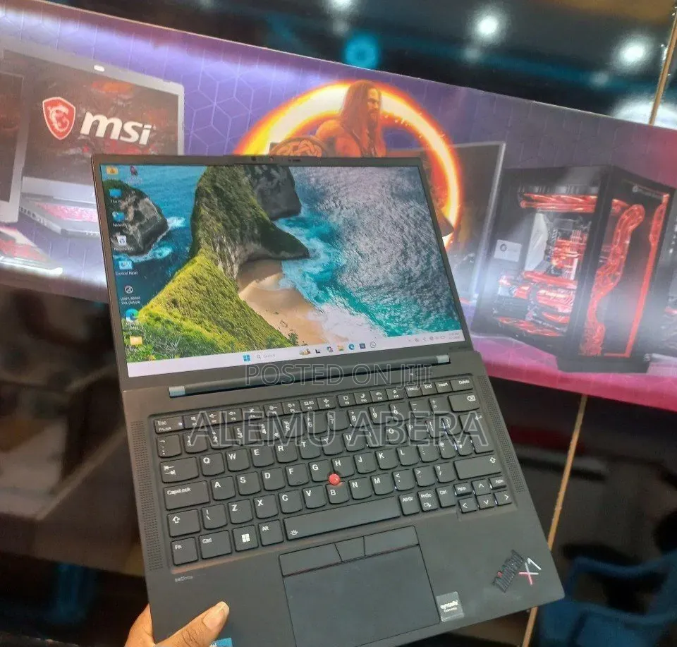 New Laptop Lenovo ThinkPad X1 Carbon 16GB Intel Core i7 SSD 512GB