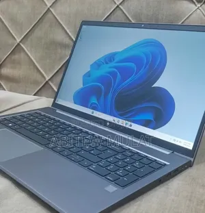 New Laptop HP ZBook Power G9 i7 16GB Intel Core i7 SSD 1T