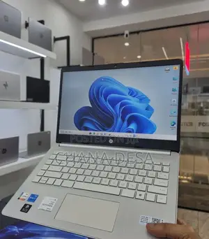 New Laptop HP 16GB Intel Core i5 SSD 512GB