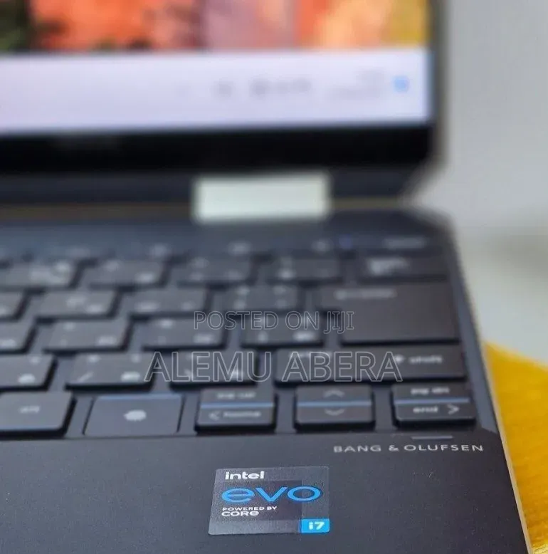 New Laptop HP Spectre 16GB Intel Core i7 SSD 512GB