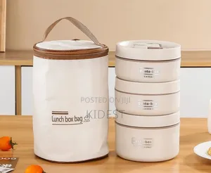 Lunch Box With a Bag