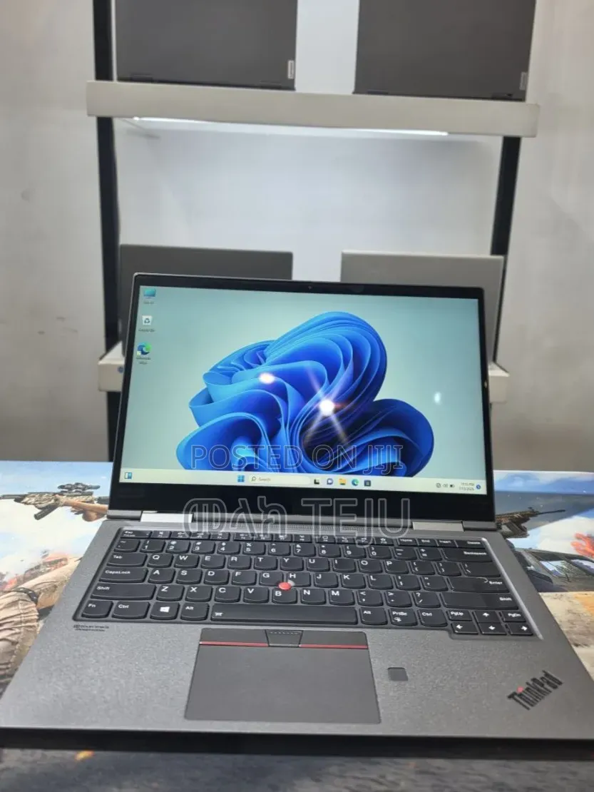 New Laptop Lenovo ThinkPad X1 Yoga 16GB Intel Core i7 SSD 512GB