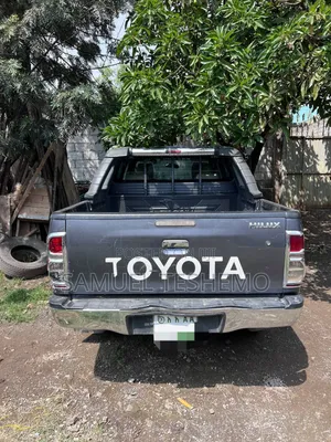 Toyota Hilux 2013 Black